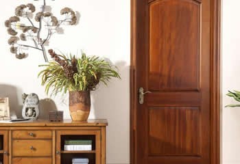 冬季木門保養各出奇招